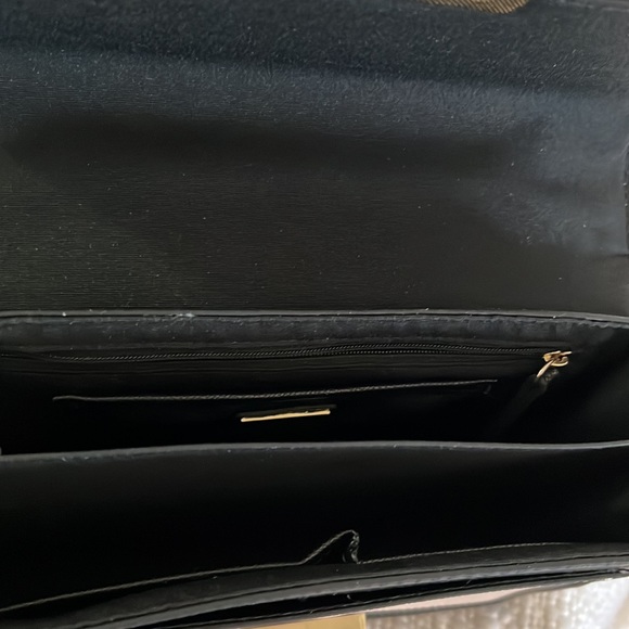 Aldo Saonara Crossbody Bag - Picture 5 of 9